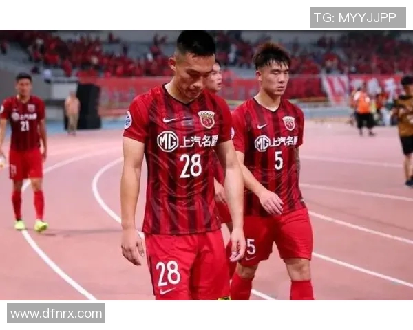柔佛与鲁能精彩对决录像回放赛场瞬间尽在掌握中